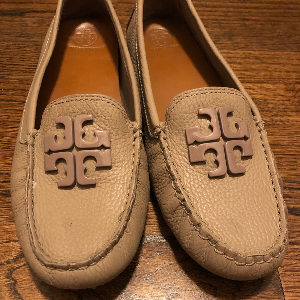 Tory Burch driving loafer